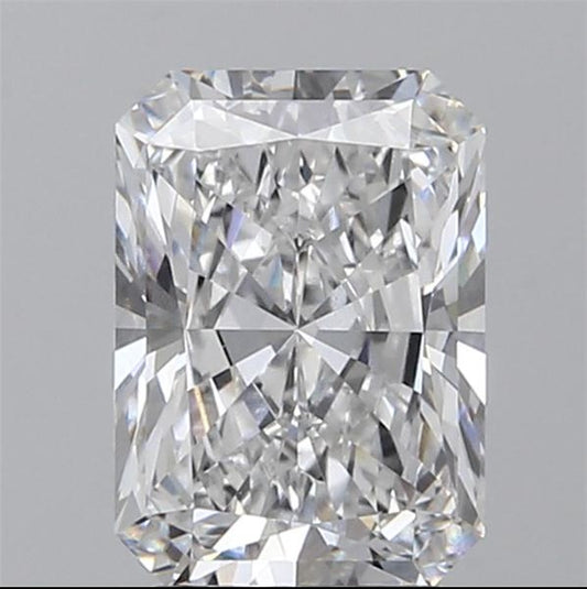 3.03 Carat Radiant IGI Labgrown Diamond,